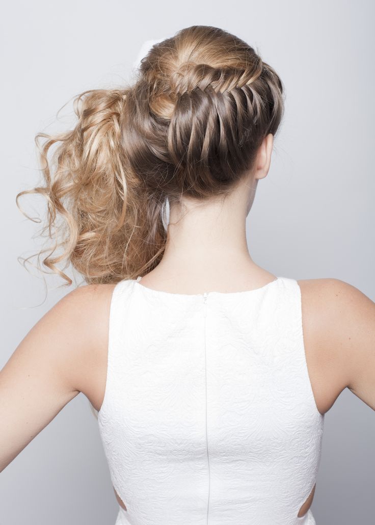 Coiffure mariage de coté