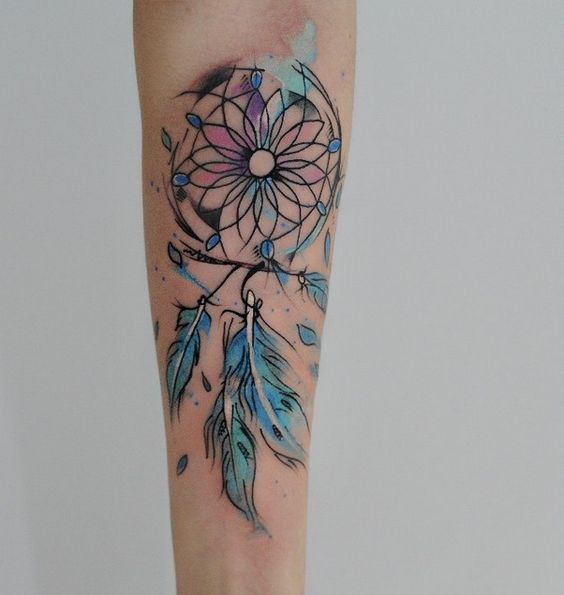 tatouage aquarelle plume les plus jolis tatouages tatouage aquarelle plume les plus jolis tatouages