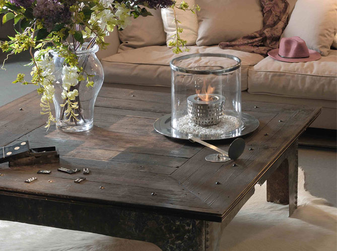 Tables Basses En Vedette Elle D?coration Table Basse Ovale En Bois Massif ~ Tables Basses En Vedette Elle D?coration