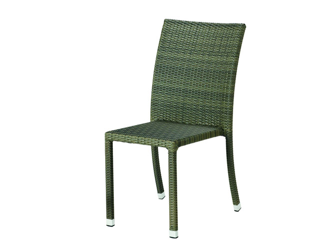 5 chaises et fauteuils de jardin Jardiland  Elle Décoration