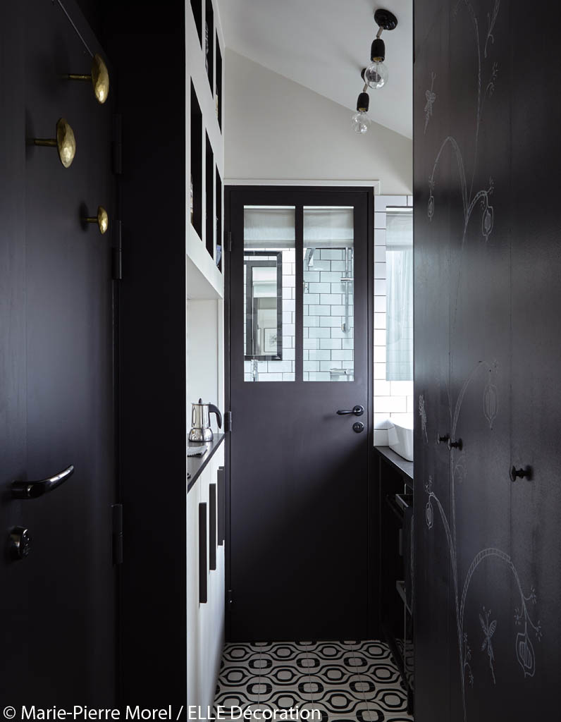 Aménagement petit studio sous les toits : vivre dans 11 m2 elle ...