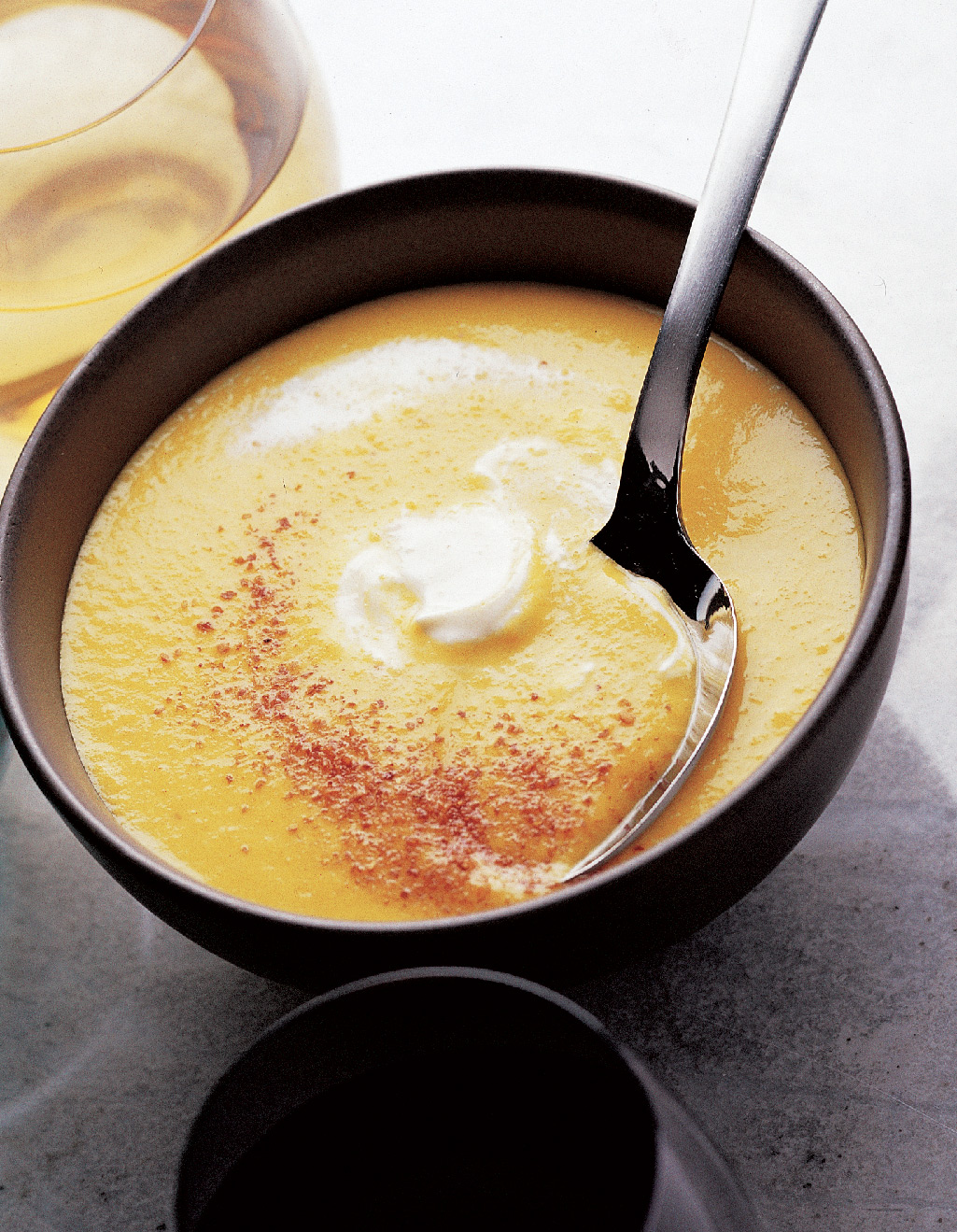 Crème de poivron jaune au piment d'Espelette pour 4 Crème de poivron jaune au piment d'Espelette pour 4