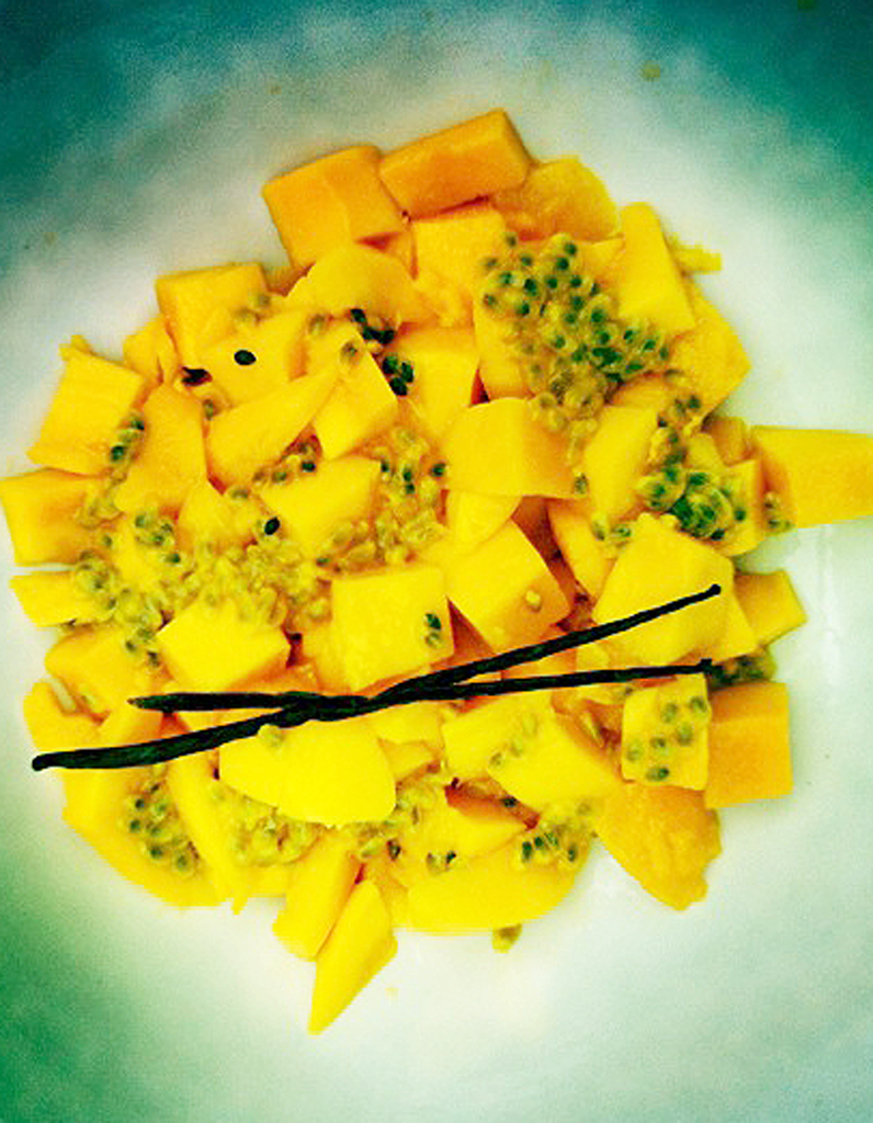 Salade mangue passion vanille pour 2 personnes recettes elle à table