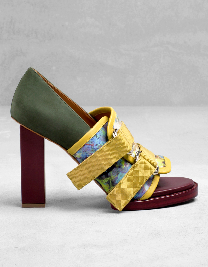 chaussures cache cache jaune