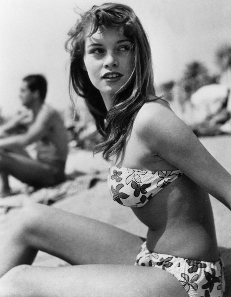 Brigitte Bardot Les Bikinis Les Plus Cultes Des Stars Elle