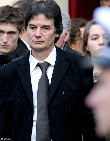 Attentat pere cherche sa fille