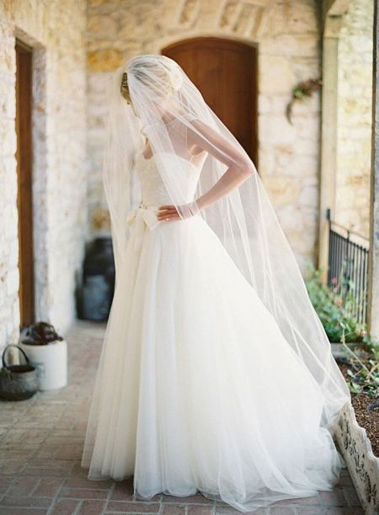 Voile De Mariée Court En Dentelle à 2 Niveaux | Avec Peince Pour Fixation - Blanc